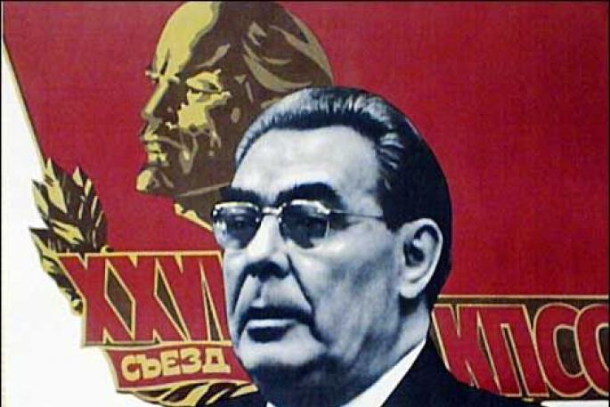 ماذا فعل خروتشوف وتشرنينكو وأندروبوف خلال الحرب الوطنية العظمى؟
